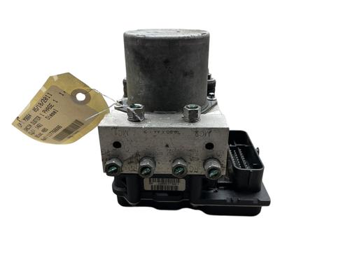 Used ABS pump ABS pump DACIA DUSTER (HS_) 1.5 dCi (86 hp) 30858834 30858834