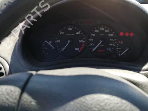 Høyre bremsekaliper foran PEUGEOT 206 Hatchback (2A/C) 1.9 D | BP25557609M104 