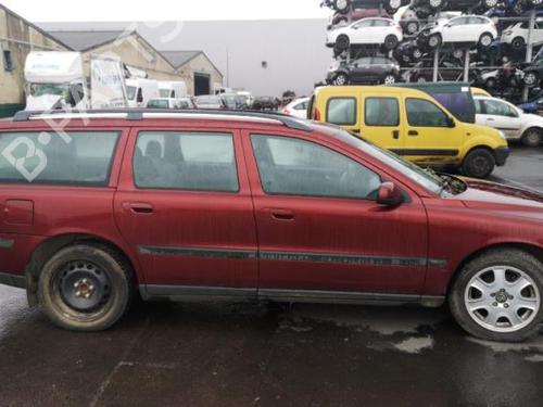 Right tailgate light VOLVO V70 II (285) 2.5 TDI | BP25525721C80  - Image 29