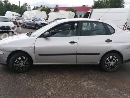 Forkjerm høyre SEAT CORDOBA (6L2) 1.9 TDI | BP27698103C42 