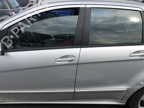 Rear left exterior door handle MERCEDES-BENZ A-CLASS (W169) A 180 CDI (169.007, 169.307) | BP25520256C130 