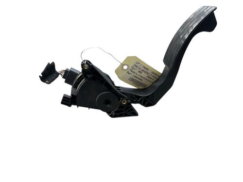 Used Pedal Pedal DACIA SANDERO II TCe 90 (B8M1, B8MA, B8AC) (90 hp) 26975569 26975569