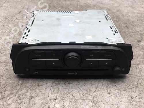 Radio RENAULT KANGOO Express (FW0/1_) 1.5 dCi 90 (FW0G, FW05, FW08, FW11) | BP25575473E6