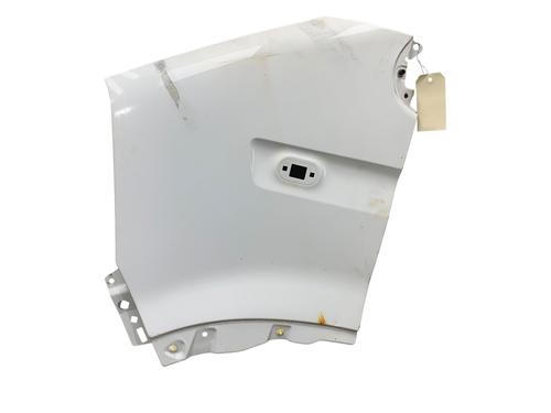 Used Left front fenders RENAULT MASTER II Van (FD) 2.5 dCi (FD01, FD0Y, FD21, FD2Y, FD31, FD71, FD7Y, FD81,... (146 hp) 25516790