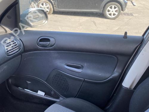 Right mirror PEUGEOT 206 Hatchback (2A/C) 1.4 HDi eco 70 | BP25571782C27 