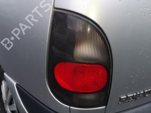 Right headlight RENAULT ESPACE III (JE0_) 2.2 12V TD (JE0E, JE0H, JE0P) | BP25536839C29 