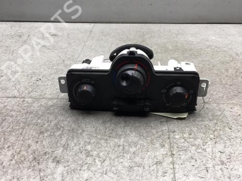 Commande Chauffage RENAULT KANGOO / GRAND KANGOO II (KW0/1_) 1.5 dCi 90 (KW05, KW08, KW0G, KW11) (90 hp) 25545865