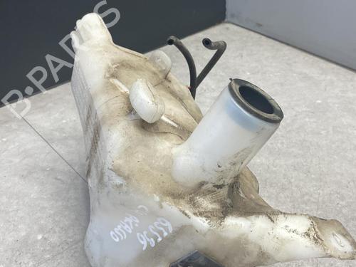 Windscreen washer tank CITROËN C4 Picasso I MPV (UD_) 2.0 HDi 138 | BP25525457C113 