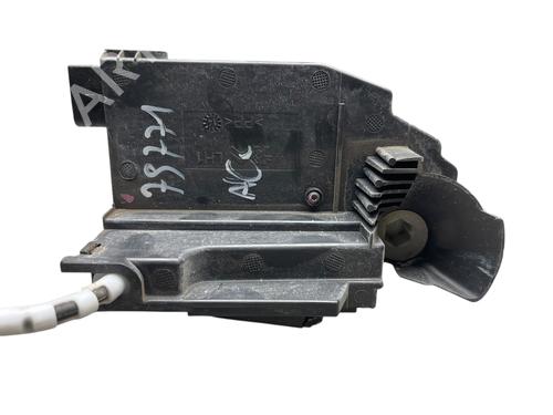 front-left-lock-peugeot-308-ii-lb_-lp_-lw_-lh_-l3_-2013-2014-2015-2016-2017-2018-2019-2020-2021-31092396 main image