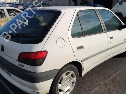 Rudehejsemekanisme Højre foran PEUGEOT 306 Hatchback (7A, 7C, N3, N5) 1.6 | BP25552464C23 