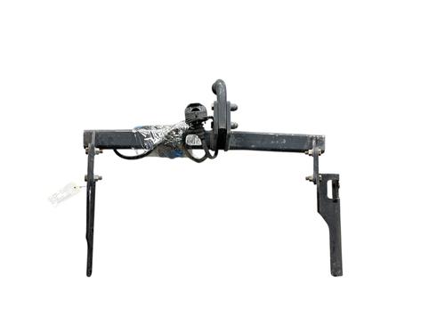 tow-ballmechanism-toyota-yaris-_p13_-2010-2011-2012-2013-2014-2015-2016-2017-2018-2019-2020-25539405 main image