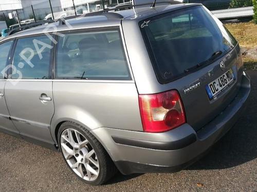 Left front fog light VW PASSAT B5.5 Variant (3B6) 1.9 TDI | BP25583284C30  - Image 29