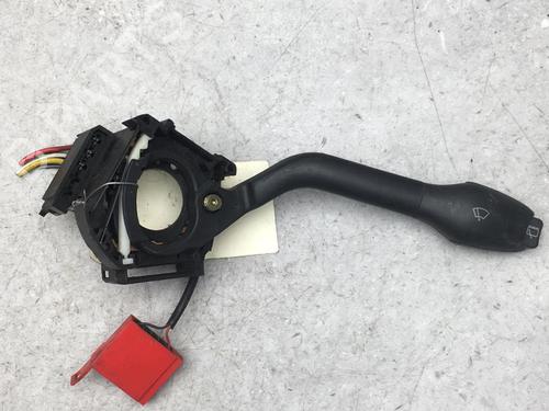 Used Steering column stalk VW POLO (6N2) 1.4 TDI (75 hp) 25582164
