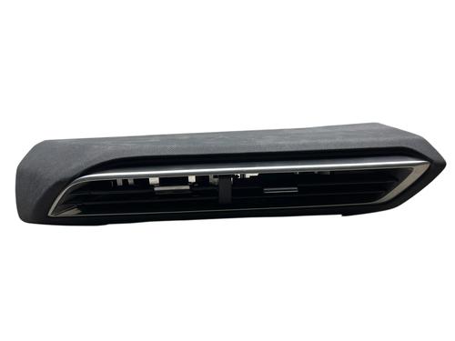 Air vent PEUGEOT 5008 II (MC_, MJ_, MR_, M4_) 1.2 THP (MRHNYH, MRHNYW, MRHNSJ, MRHNSU, MRHNSM) | BP28414068I21 
