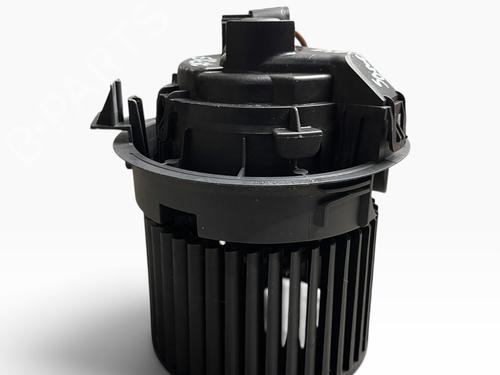 Heater blower motor DACIA SANDERO II 1.2 LPG | BP29175763M62 - Image 2