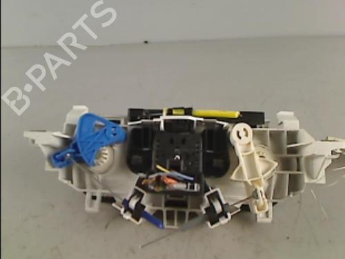 Climate control RENAULT TWINGO II (CN0_) 1.5 dCi (CN0E) | BP25536321I5 