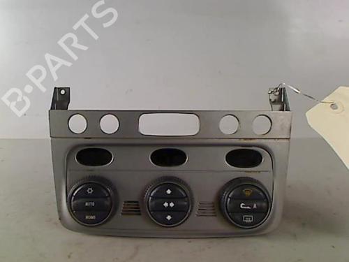 Commande Chauffage ALFA ROMEO 147 (937_) 1.9 JTD (937.AXD1A, 937.BXD1A, 937.AXV1A, 937.BXB1A,... (115 hp) 25582877