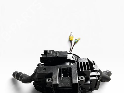 Comutador piscas / escovas Comutador piscas / escovas LAND ROVER RANGE ROVER EVOQUE (L538) 2.2 D 4x4 (190 hp) 39903368 39903368