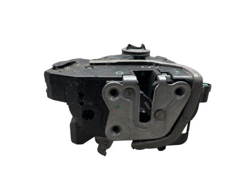 front-right-lock-renault-captur-ii-hf_-2020-25564545 main image