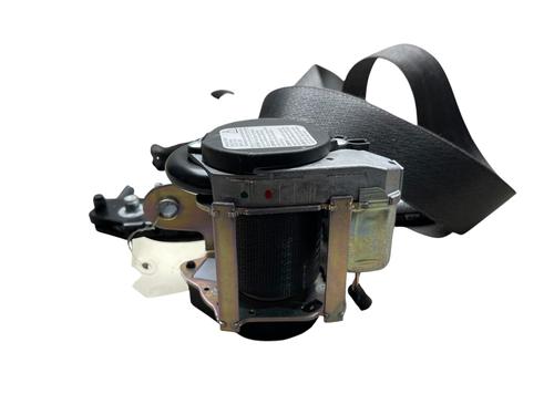 front-left-seatbelt-opel-astra-j-p10-2009-2010-2011-2012-2013-2014-2015-2016-30079933 main image