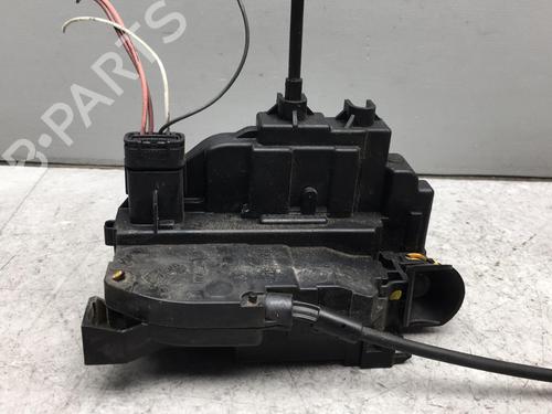 Used Front left lock RENAULT CLIO III (BR0/1, CR0/1) 1.5 dCi (BR17, CR17) (86 hp) 25560536