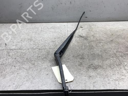 Front windshield wiper arm RENAULT CLIO IV (BH_) 1.5 dCi 75 | BP25541827C143 
