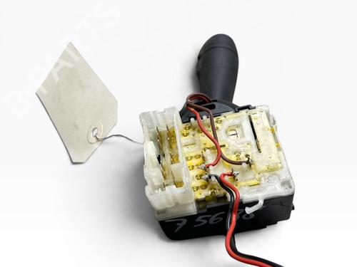 Switch RENAULT TWINGO III (BCM_, BCA_) 1.0 SCe 65 (BCMJ) | BP33550212I30 - Image 3