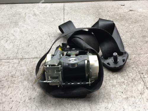 Used Front left seatbelt Front left seatbelt FORD FIESTA VI (CB1, CCN) 1.4 TDCi (70 hp) 25514986 25514986