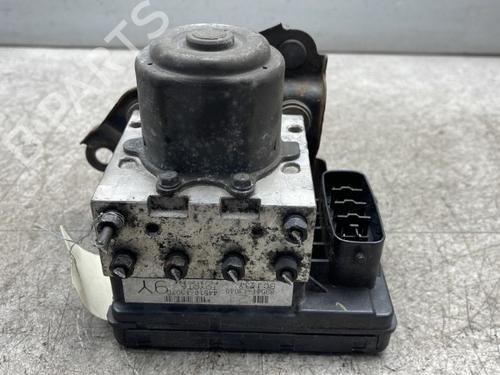 Used ABS pump ABS pump TOYOTA COROLLA Verso (_E12_) 2.0 D-4D (CDE120_, CDE120R) (90 hp) 25572300 25572300