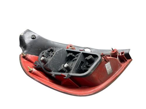 right-taillight-renault-clio-iii-br01-cr01-2005-2006-2007-2008-2009-2010-2011-2012-2013-2014-30148203 main image