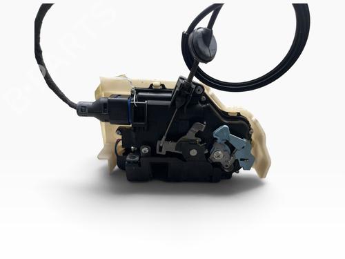 front-right-lock-vw-touran-1t3-2010-2011-2012-2013-2014-2015-2016-34386913 main image