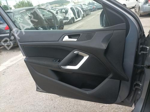 Display monitor PEUGEOT 308 SW II (LC_, LJ_, LR_, LX_, L4_) 1.5 BlueHDi 100 | BP25564131C48 