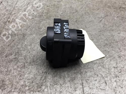 Used Headlight switch Headlight switch MERCEDES-BENZ SPRINTER 3-t Van (B906) 209 CDI (906.611, 906.613) (88 hp) 25573226 25573226