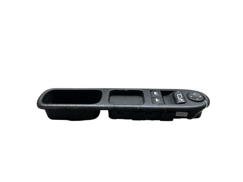 Used Left front window switch Left front window switch PEUGEOT 307 (3A/C) 2.0 HDi 110 (107 hp) 36333985 36333985