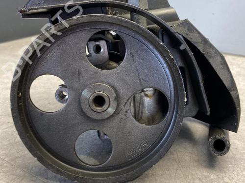 Servostyringspumpe PEUGEOT 206 Hatchback (2A/C) 1.4 i (75 hp) 25561157