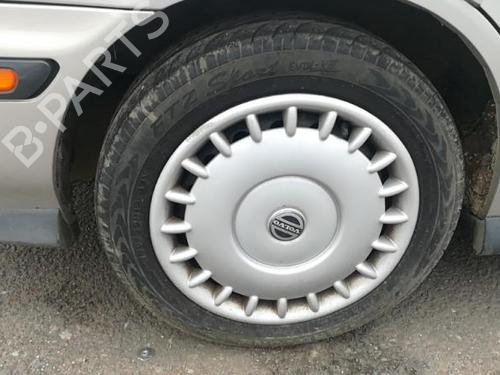 Brugte VOLVO S40 I (644) 2.0 2501007
