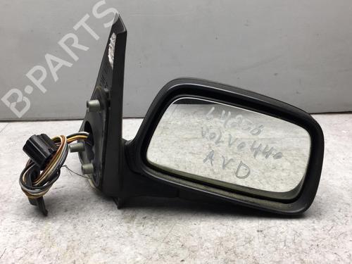 Used Right mirror Right mirror 25561649 25561649