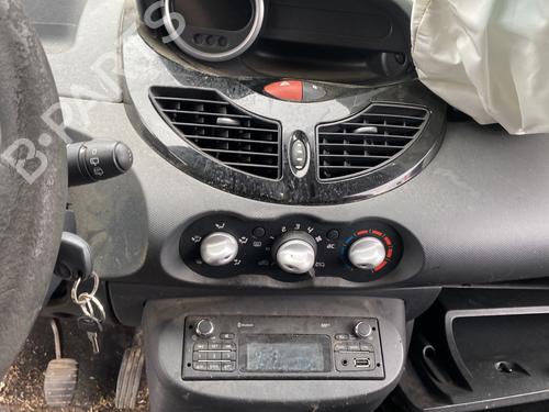 Front wiper motor RENAULT TWINGO II (CN0_) 1.2 16V (CN04, CN0B) | BP29501644M29  - Image 20