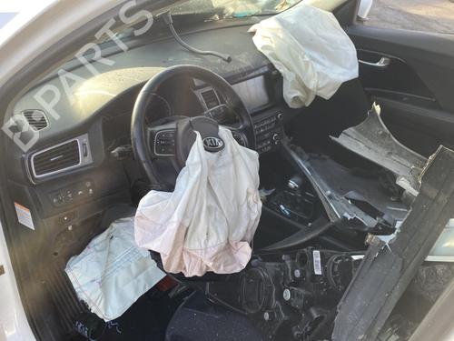 Left tailgate light KIA NIRO I (DE) 1.6 GDI Plug-in Hybrid | BP25498210C79  - Image 17