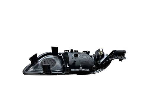 rear-right-interior-door-handle-mercedes-benz-cla-coupe-c117-2013-2014-2015-2016-2017-2018-2019-30321595 main image