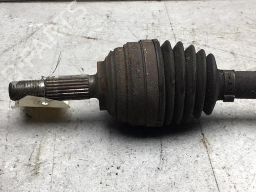 Drivksel foran venstre RENAULT CLIO III (BR0/1, CR0/1) 1.5 dCi (BR17, CR17) (86 hp) 25521766