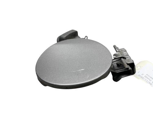 fuel-flap-toyota-yaris-_p13_-2010-2011-2012-2013-2014-2015-2016-2017-2018-2019-2020-25539400 main image