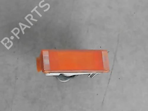 Used Left front indicator RENAULT RAPID Box Body/MPV (F40_, G40_) 1.0 (37 hp) 25515781