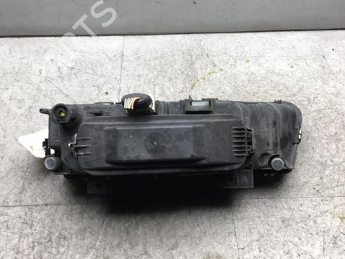 Used Right headlight CITROËN XANTIA (X1_, X2_) 1.9 D (69 hp) 25566251
