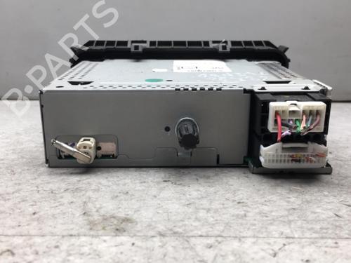 Used Radio Radio RENAULT TWINGO II (CN0_) 1.2 16V (CN04, CN0B) (75 hp) 25551973 25551973