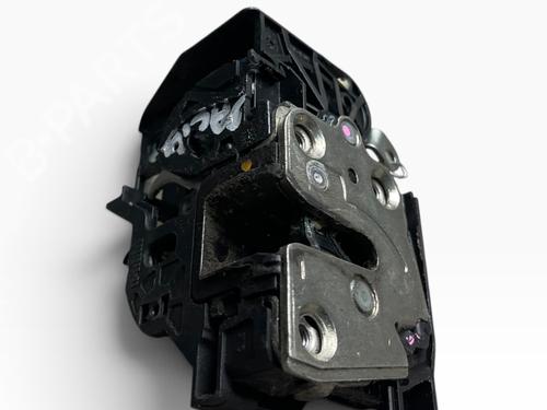 Front left lock DACIA SANDERO II 1.0 SCe 75 (B8JC, B8JD, B8NC) | BP39658748C98 - Image 2