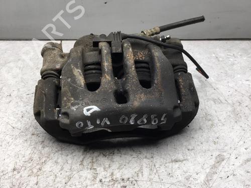 Used Right front brake caliper Right front brake caliper MERCEDES-BENZ VITO / MIXTO Van (W639) 111 CDI (639.601, 639.603) (116 hp) 25534460 25534460