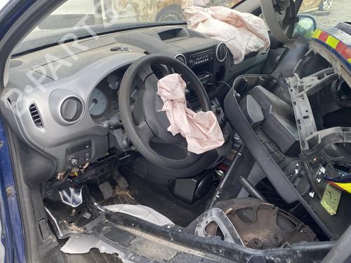 Front wiper motor PEUGEOT PARTNER Tepee 1.6 BlueHDi 120 | BP26407988M29 - Image 5