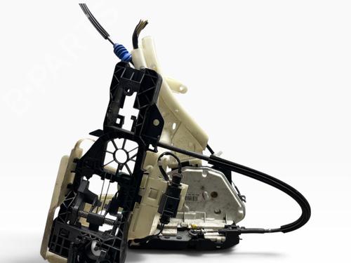 front-right-lock-vw-passat-b6-3c2-2005-2006-2007-2008-2009-2010-2011-33933355 main image