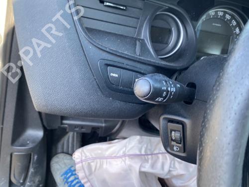 Left sun visor CITROËN C5 III (RD_) 1.6 HDi 110 (RD9HL0, RD9HR8, RD9HRA) | BP27149901I1 - Image 17